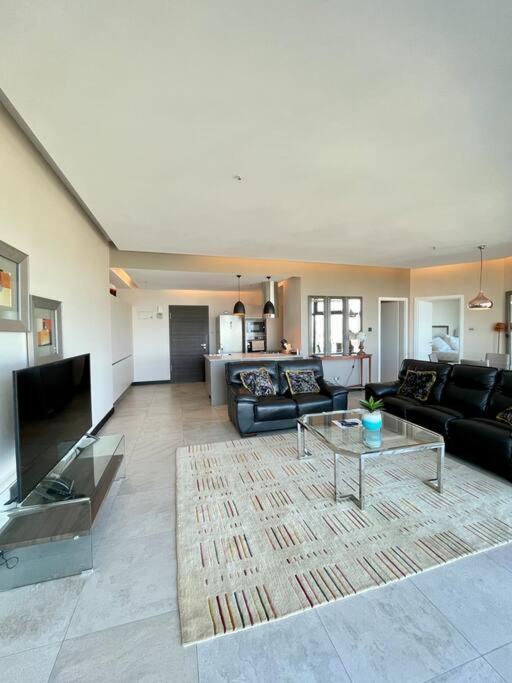 City View Apartment Nestled In The Heart Of Nbo ไนโรบี ภายนอก รูปภาพ