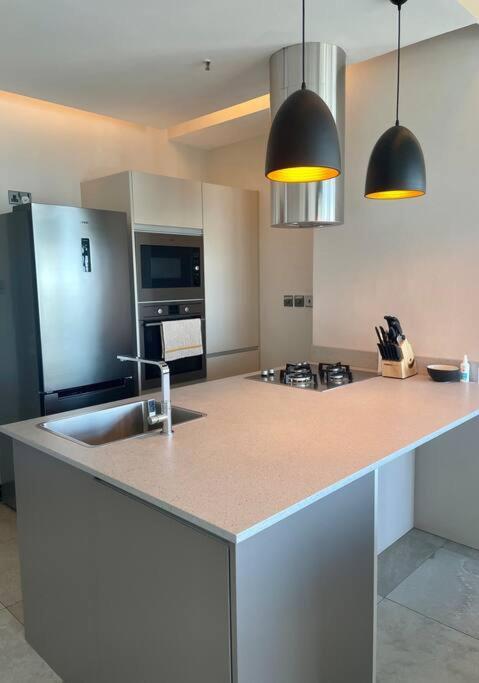 City View Apartment Nestled In The Heart Of Nbo ไนโรบี ภายนอก รูปภาพ